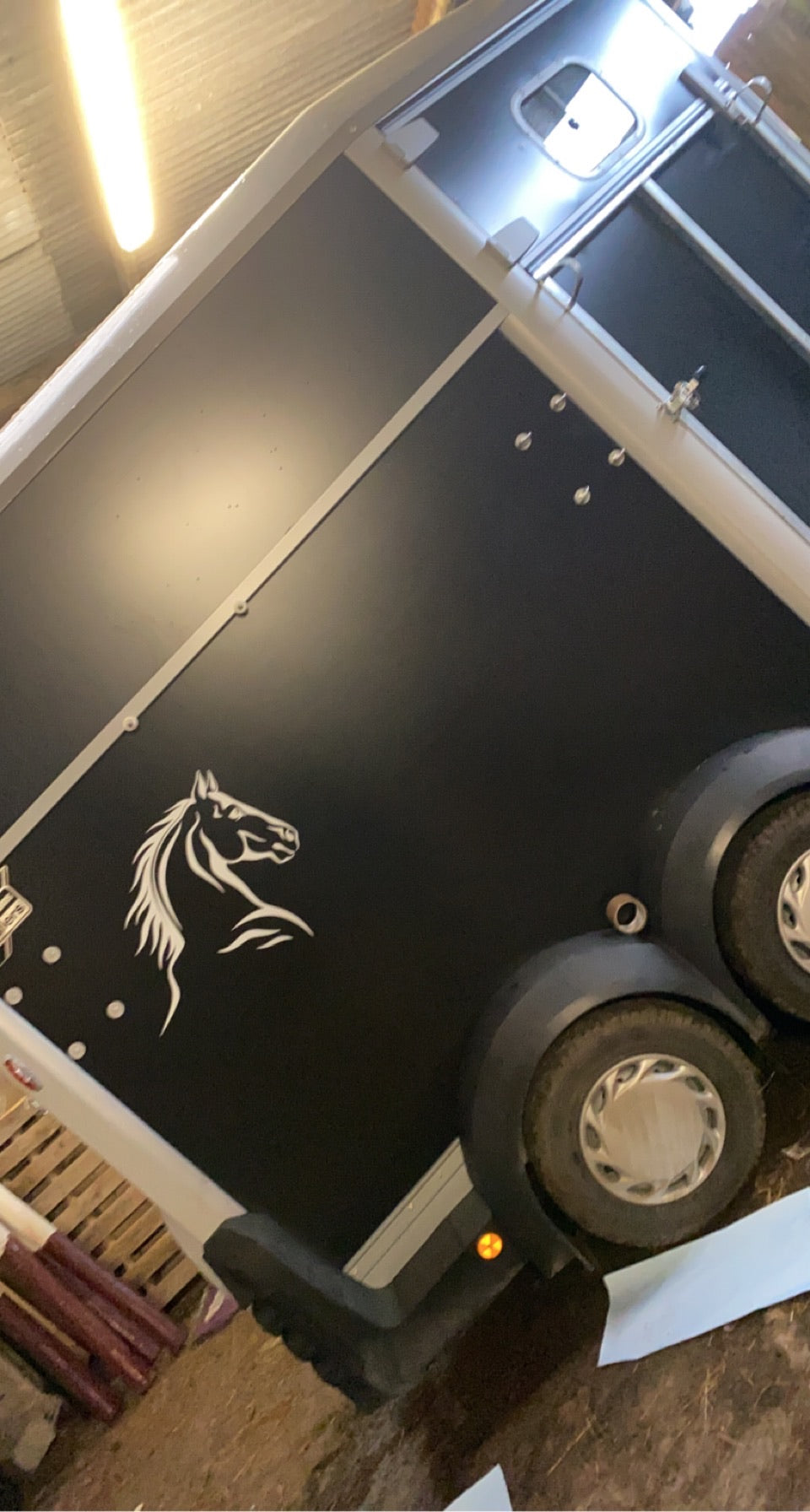 Adesivo Vinile Horse Box – Grafica Per Rimorchio Camion Cavalli – Prodotto UK - 2