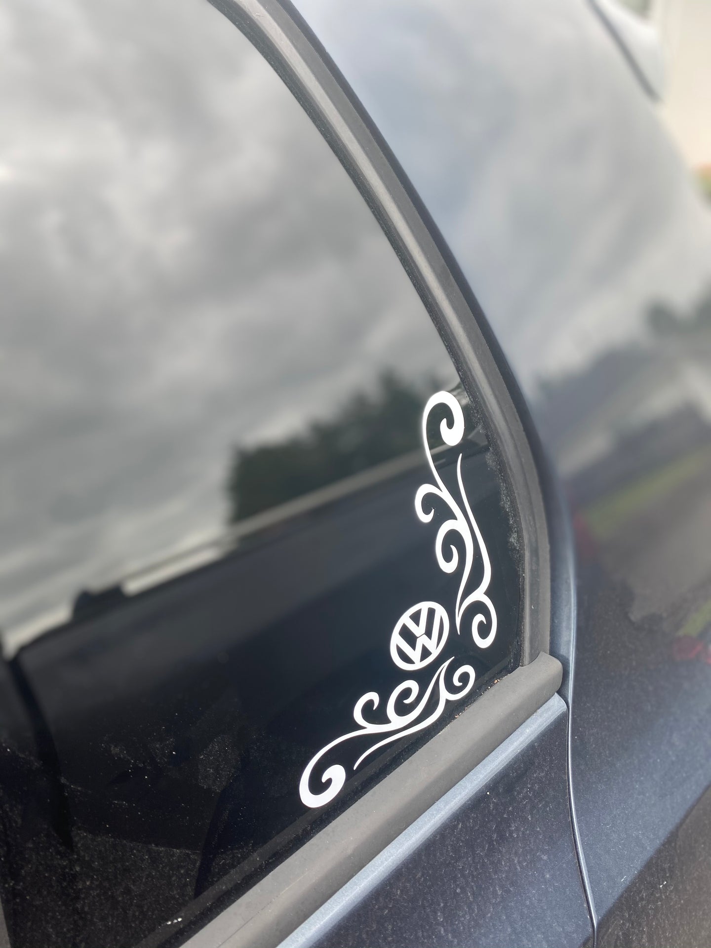 Volkswagen window swirls design 2